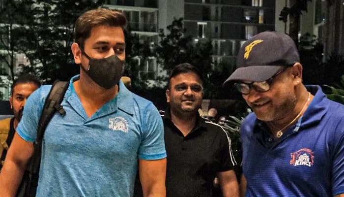 CSK skipper MS Dhoni arrives in Chennai, fans delighted