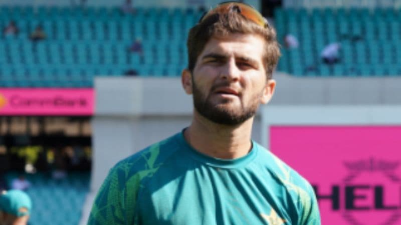 Shaheen Shah Afridi Cites 'Workload' for Missing 3rd Test; Wasim Akram and Waqar Younis Criticize Decision: Cricketing Controversy