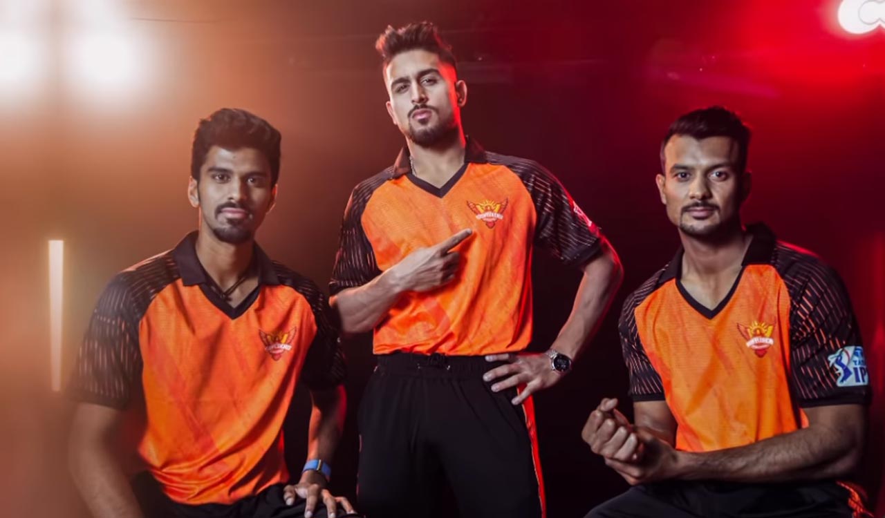 IPL 2023: SRH unveil new jersey before the season begins - BVM Sports