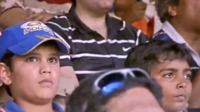 Picture of young Arjun Tendulkar and Prithvi Shaw from the stands in the 2011 World Cup final goes viral