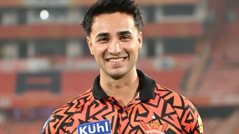 Unveiling How Pat Cummins Transformed Abhishek Sharma's IPL Triumph