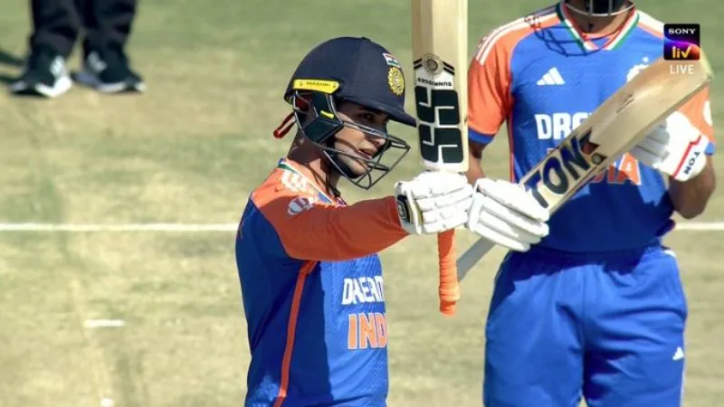 28 runs in 6 balls: Abhishek Sharma hits Dion Myers in 2nd T20I