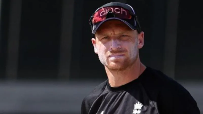 Should England rethink keeping an injured Jos Buttler as captain