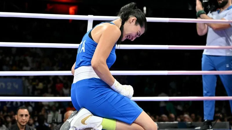 Italian boxer taps out of Olympics 2024 fight against trans woman