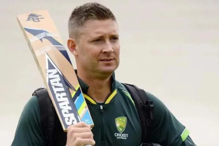 Michael Clarke slams newspaper for pics with his new girlfriend