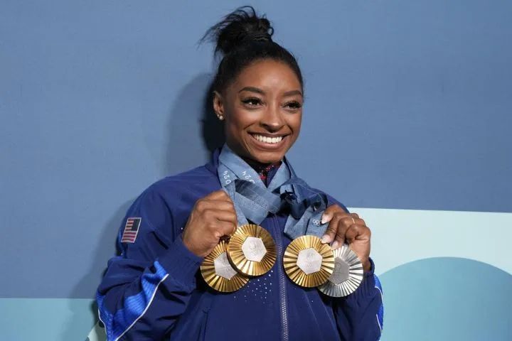 Simone Biles Reflects on 2024 Olympics and Shares Adorable Frenchie Pic