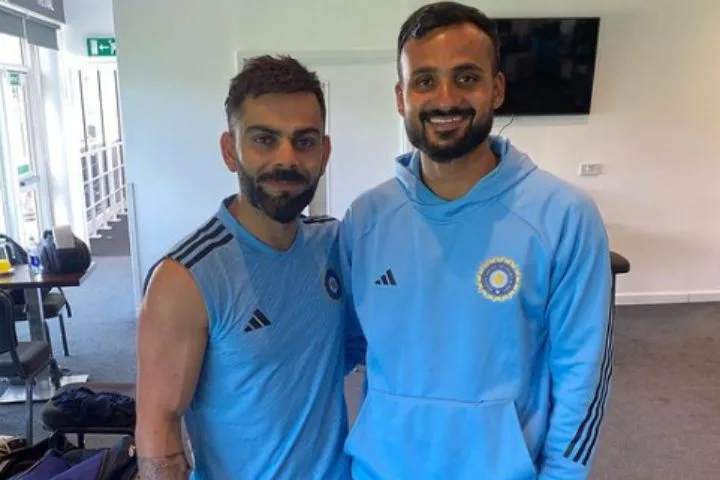 Akash Deep Honors Kohli's Gift: A Bat with Special Meaning