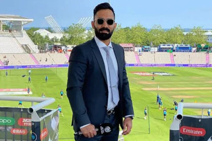 Dinesh Karthik Applauds Team India for Reviving 'Lifeless' Test Against Bangladesh