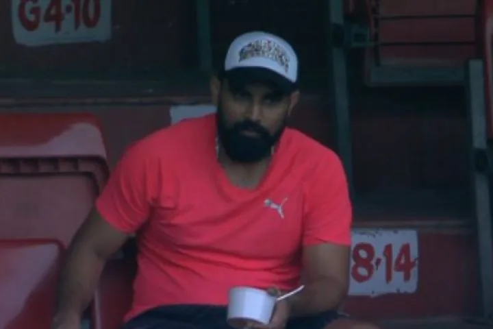 Mohammad Shami Spotted at IND A vs IND B Duleep Trophy