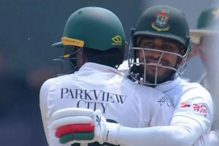 Rizwan and Mehidy Hasan Share Emotional Moment on Day 3