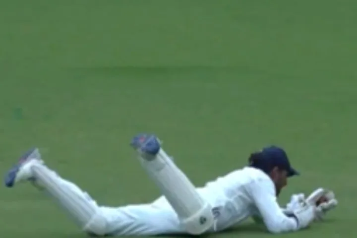 Watch: Dhruv Jurel's Stunning Catch Dismisses Musheer Khan