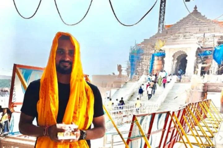 Akash Deep Visits Ayodhya Ram Temple After Test Series Win