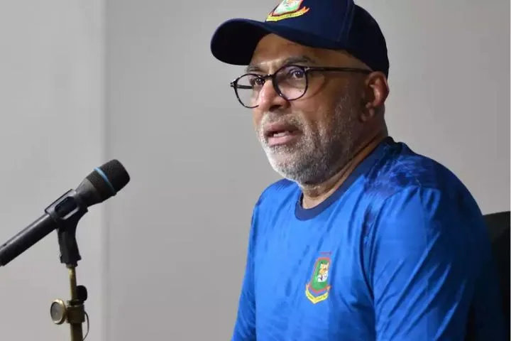 Bangladesh Coach Chandika Hathurusingha Suspended Over Alleged Player Assault