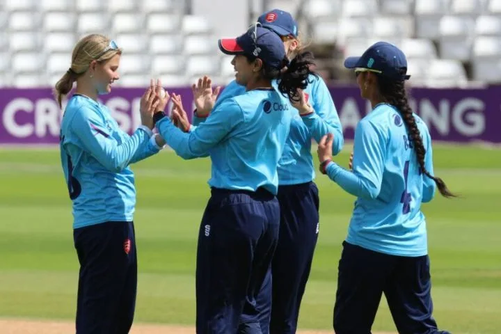 Essex Names Danni Warren and Andy Tennant to Lead Women’s Cricket