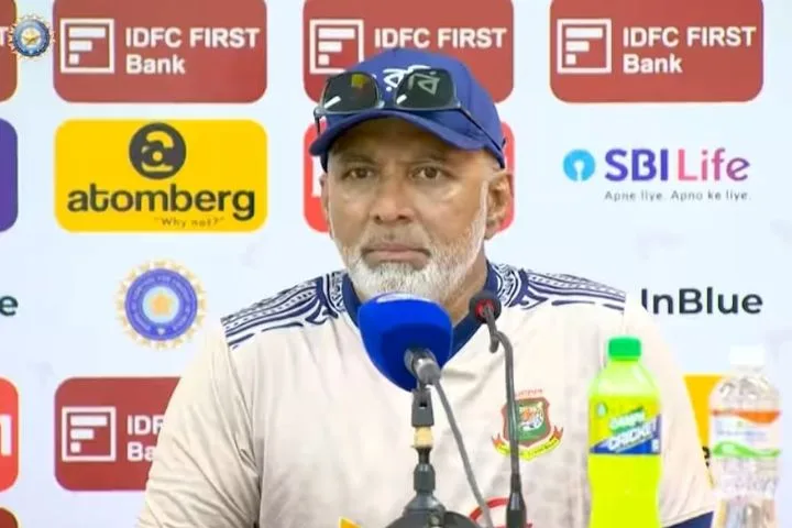 Hathurusinghe Stunned by Sudden Sacking, Questions the Move