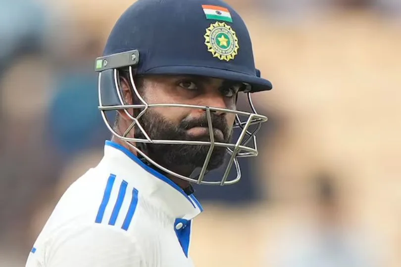 Kohli Stunned in Disbelief After Unusual Dismissal Against Mitchell Santner