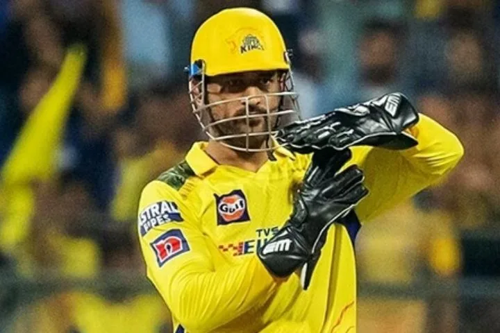 MS Dhoni Confirms He Will Play IPL 2025