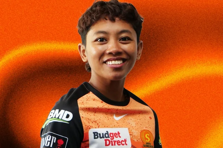 Perth Scorchers Sign Indonesian Bowler Ni Made Putri Suwandewi