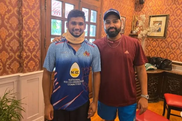 Rohit Sharma’s Touching Visit to Injured Musheer Khan