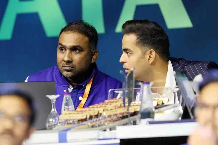 Akash Ambani Confident with MI's Squad Locked for IPL 2025