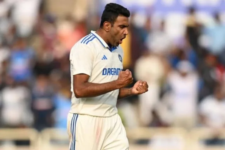 Cricket World Reacts to Ravichandran Ashwin's Retirement