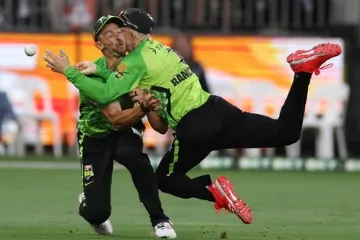 Cameron Bancroft and Sams Hospitalized After On-Field Collision in BBL